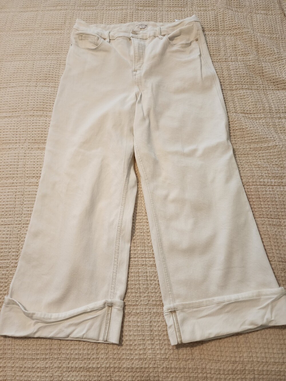 Good American Good Skate Crop Hi Rise Loose Leg White Jeans Sz 15 Cuffed